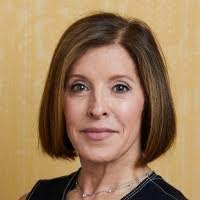 Beth Bolen's Instagram, Twitter & Facebook