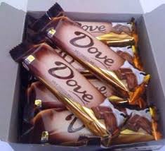 Agar konsumsi cokelat anda dapat dibatasi, pilihlah cokelat batangan yang memiliki kemasan rangkap, yaitu pembungkus kertas luar dan kertas alumunium pada bagian dalam. Informasi Harga Coklat Dove Agustus 2021