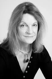 Seeds of Fortune: A Gardening Dynasty