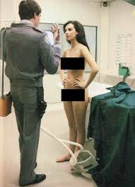 The latest tweets from mathilde(@mathildestantot). Hope Everyone Enjoys Another 20 Cool Pictures Showing Behind The Scenes Moments From Major Films Through The Years Album On Imgur