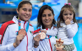 Paola milagros espinosa sánchez (distrito federal, méxico, 31 de julio de 1986), es una clavadista mexicana que ha competido en cuatro ocasiones en los juegos olímpicos. Paola Espinosa Y Dolores Hernandez Con Bronce En Clavados Mediotiempo