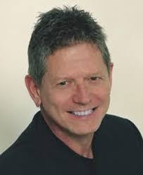 Bradley Sidwell's Instagram, Twitter & Facebook