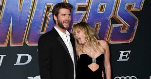 Woman cornered on beach by coyote, fights it off with stick. When Liam Hemsworth Reportedly Told Miley Cyrus Could You Behave For Once After She Acted To Lick Him In Front Of The Media Eagles Vine