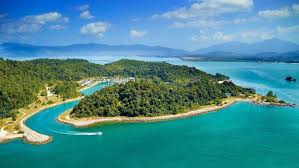 Muncul narasi bahwa malaysia merebut kedua pulau tersebut dari indonesia. Foto Daftar 10 Besar Pulau Terbaik Di Asia 2020 Indozone Id