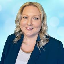 Kendra Seitz's Instagram, Twitter & Facebook