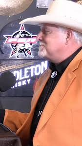 Houston Suit Guy (@houstonsuitguy) • Instagram photos and videos