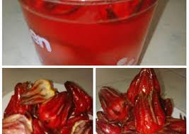 Rosela, asam kumbang, asam susur, asam paya atau rosella (hibiscus sabdariffa) adalah spesies bunga yang berasal dari benua afrika. Resep Es Teh Bunga Rosella Segarr Oleh Resepq Cookpad