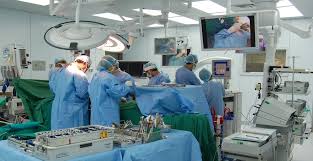 المستشفى الجامعي غرفة العمليات