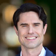 Tyler Bern's Instagram, Twitter & Facebook