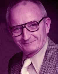 Thomas Wampler's Instagram, Twitter & Facebook