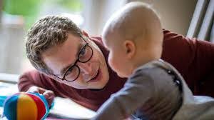 Laura Sieben's Instagram, Twitter & Facebook