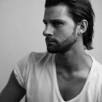 40+ "Kurtis" profiles