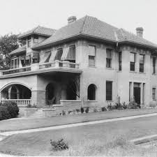 Über 7 millionen englischsprachige bücher. A Texas Sized Renovation The National Endowment For The Humanities