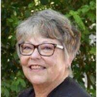 Sandra Ballinger's Instagram, Twitter & Facebook