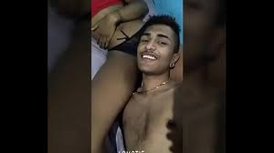 Fudendo novinha lomotif - ação quente sem limites