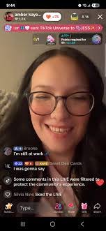 Amber Battle's Instagram, Twitter & Facebook