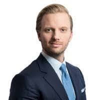 Tom Hinrichsen's Instagram, Twitter & Facebook