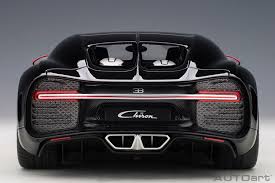 Environ 555.000 visiteurs ont déambulé dans les allées du salon annonce la febiac, la fédération du secteur automobile belge. 12113 Autoart 1 12 Modellauto Bugatti Chiron Italian Red Nocturne Black