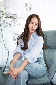 Krystal jung/jung soo jung (korean name) position: F X S Krystal Makes Her Big Screen Debut