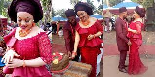 Igbo women assembly, iwa, and eastern consultative forum, eca, monday honoured the leader of the indigenous people of biafra (ipob) nnamdi kanu with award of lion of the east and the battle axe respectively. Nnamdi Kanu S Brother Gets Married To His Beautiful Bride Who Is Also An Ipob Member Photos Information Nigeria