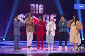 Musim kedua big stage memulakan tayangan perdana pada 18 ogos 2019 dan berakhir pada 6 oktober 2019. Tiba2 Masuk Pentas Penonton Bersorak Bila Puteri Qash Karl Datang Big Stage Kisah Dunia