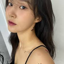 Jung ilhoon (鄭鎰勳) position ilhoon facts: Gia Allana Snsd S Taeyeon Yuri And Sunny With Similar Facebook