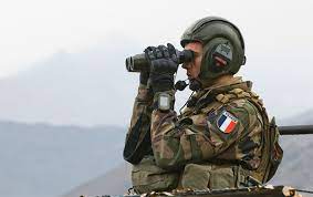 Maybe you would like to learn more about one of these? Recrutement Dans L Armee De Terre Des Postes A Responsabilite A Bac 3