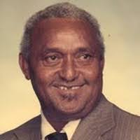 Alvin Armstead's Instagram, Twitter & Facebook