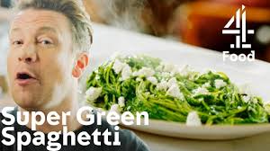 Cooking a SUPER HEALTHY Green Spaghetti with Only 5 Ingredients!