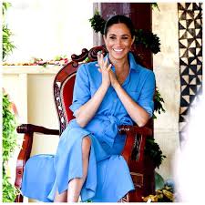 Daarom delen we vandaag graag vijf gratis nederlandse haakpatronen om kleding te haken! Shop De Outfit Van Monique Westenberg Style Like