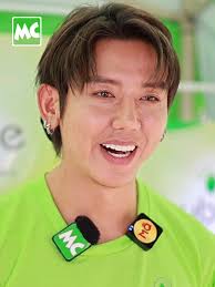 Fangirls နှစ်ယောက်ကြောင့် အရမ်းလန့်ခဲ့တဲ့ THE SAI #THESAI  @myanmarcelebritytv