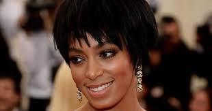 Internet goes crazy wondering what Jay Z said to Solange