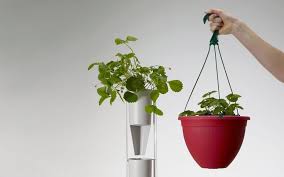 A Vertical Hydroponic Garden For Growing Food In Your Windows Why Didn T I Thi A Vertical In 2020 Hydroponic Gardening Growing Indoors Growing Food