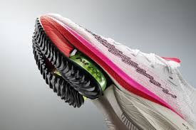 It is an world athletics platinum label marathon and one of the six world marathon majors. Nike Launch Their Rawdacious Colourway Collection