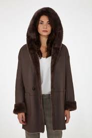 Manteau imitation mouton retourné capuche. Peau Lainee Couleurs Pour Femme Cesare Nori Le Cuir Depuis 1955