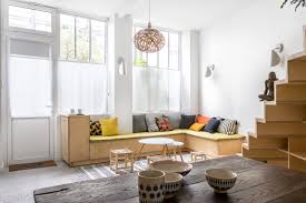 Verriere atelier amenagement mezzanine nouvelles maisons planchers en chevrons décoration maison verrière salon idée salle à manger aménagement appartement maison séparer avec une verrière : Tahan Le Confort Monacal Maema Architectes