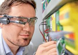 The customer magazine from Phoenix Contact