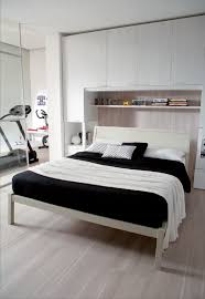 Letto rialzato con armadio sotto castelponte clever. Vodya Priyatelstvo Uganda Soluzioni Per Camere Da Letto Matrimoniali Piccole Amazon Deforestlions Com