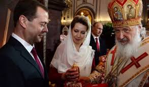 Кирилл гундяев стал патриархом московским и всея руси в 2009 году, сразу после смерти своего предшественника алексия ii. Patriarh Kirill Biografiya Foto Semya Zhena I Deti Rost Skandaly 2021