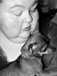 Elizabeth Matta's Instagram, Twitter & Facebook