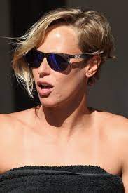 There are 16 events recognized in swimming for every men and women swimmerat olympics, although officially, 40 event of swimming are recognizable. Federica Pellegrini Photostream Very Short Haircuts Blonde Female Swimmers