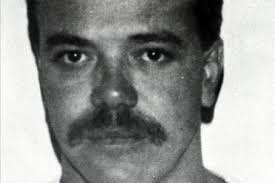 Exsicario De Escobar Detalla La Presunta Trama Del Narcotrafico Con Los Castro Pablo Escobar Pablo Emilio Escobar Y Sicarios Pablo Escobar