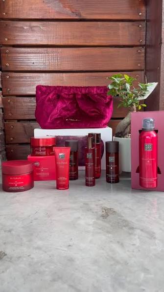Floral. Warm. Spicy. The Ritual of Ayurveda: now with seven new products 🌹  Swipe to explore our favourites.