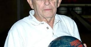 Dennis Meckley's Instagram, Twitter & Facebook