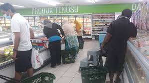 You can pick up groceries from village grocer. In Pictures Panic Buying Returns To Supermarkets As Kl Selangor Enter Second Lockdown Coconuts Kl