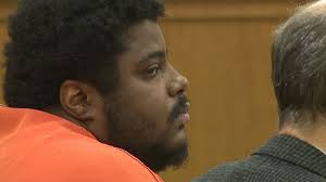 Suspect in mob theft at Pleasant Prairie Premium Outlets sentenced to 2  years in prison