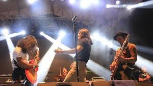 Maybe you would like to learn more about one of these? Pagi Telah Pergi Mentari Tak Bersinar Lagi Chord Gitar Tentang Rindu Virzha Pos Belitung