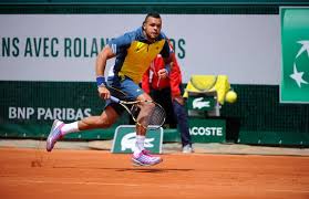 Pour la première fois de ma vie, je suis allée à roland garros pour la journée les enfants de roland garros. Jo Wilfried Tsonga Lors De La Journee Les Enfants De Roland Garros Roland Garros Jo Wilfried Tsonga Tournaments