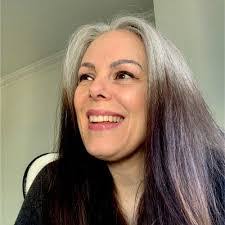 Lisa Archibeque's Instagram, Twitter & Facebook