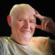 Peter Cameron (@petercamero)